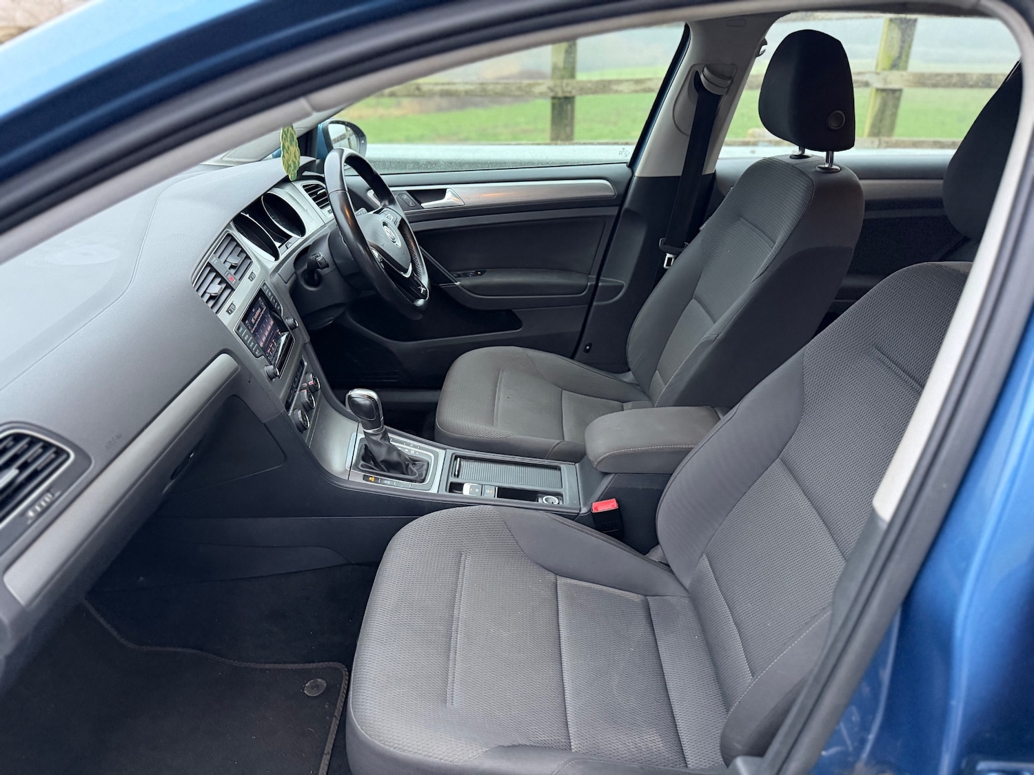 Used Volkswagen Golf 2015 for sale - 77381397: Photo 34