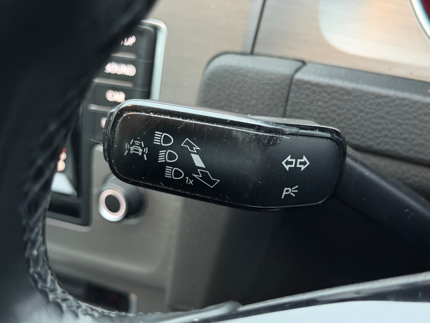 Used Volkswagen Golf 2015 for sale - 77381397: Photo 42