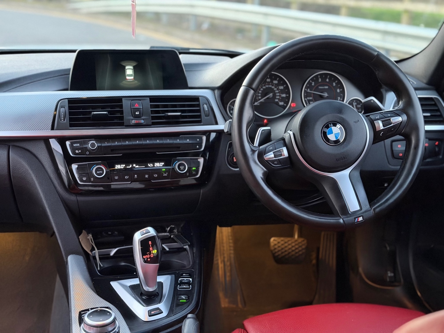 Used BMW 3 Series 2018 for sale - 77747337: Photo 32