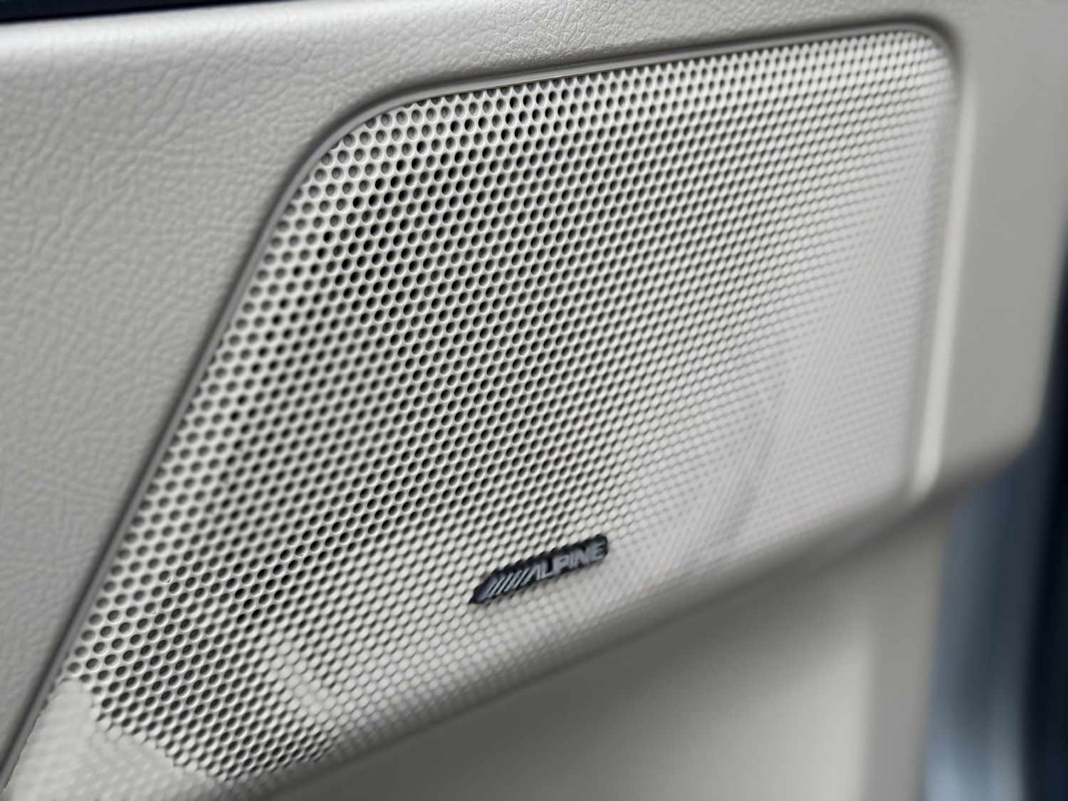 Used Land Rover Freelander 2011 for sale - 77703230: Photo 31