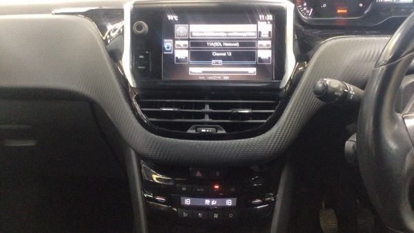 Used Peugeot 2008 2015 for sale - 78211096: Photo 10