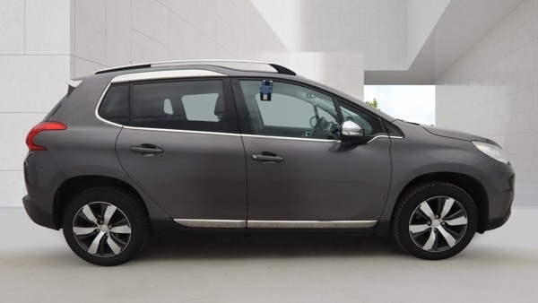 Used Peugeot 2008 2015 for sale - 78211096: Photo 5