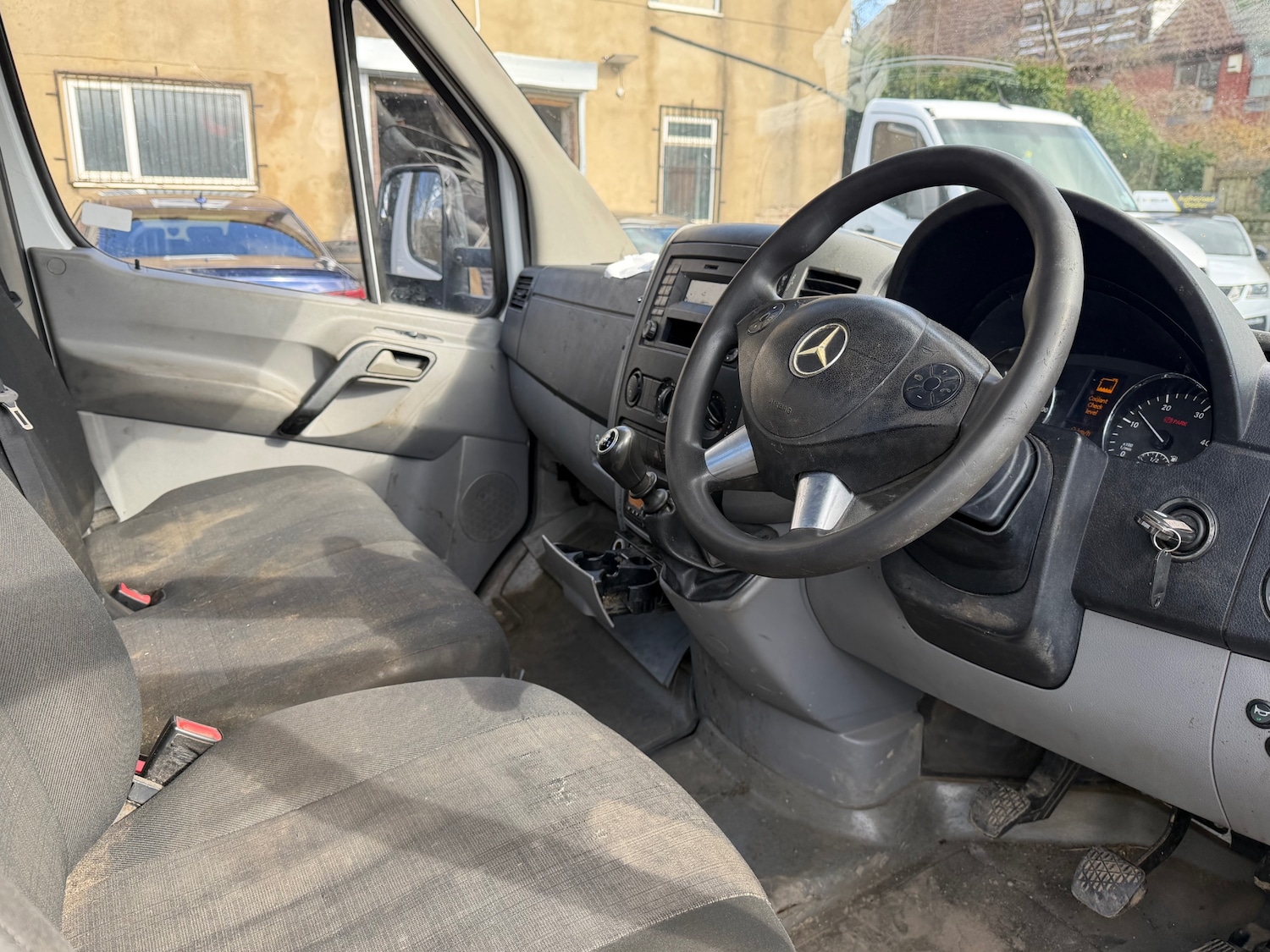 Used Mercedes-Benz Sprinter 2015 for sale - 77888984: Photo 8