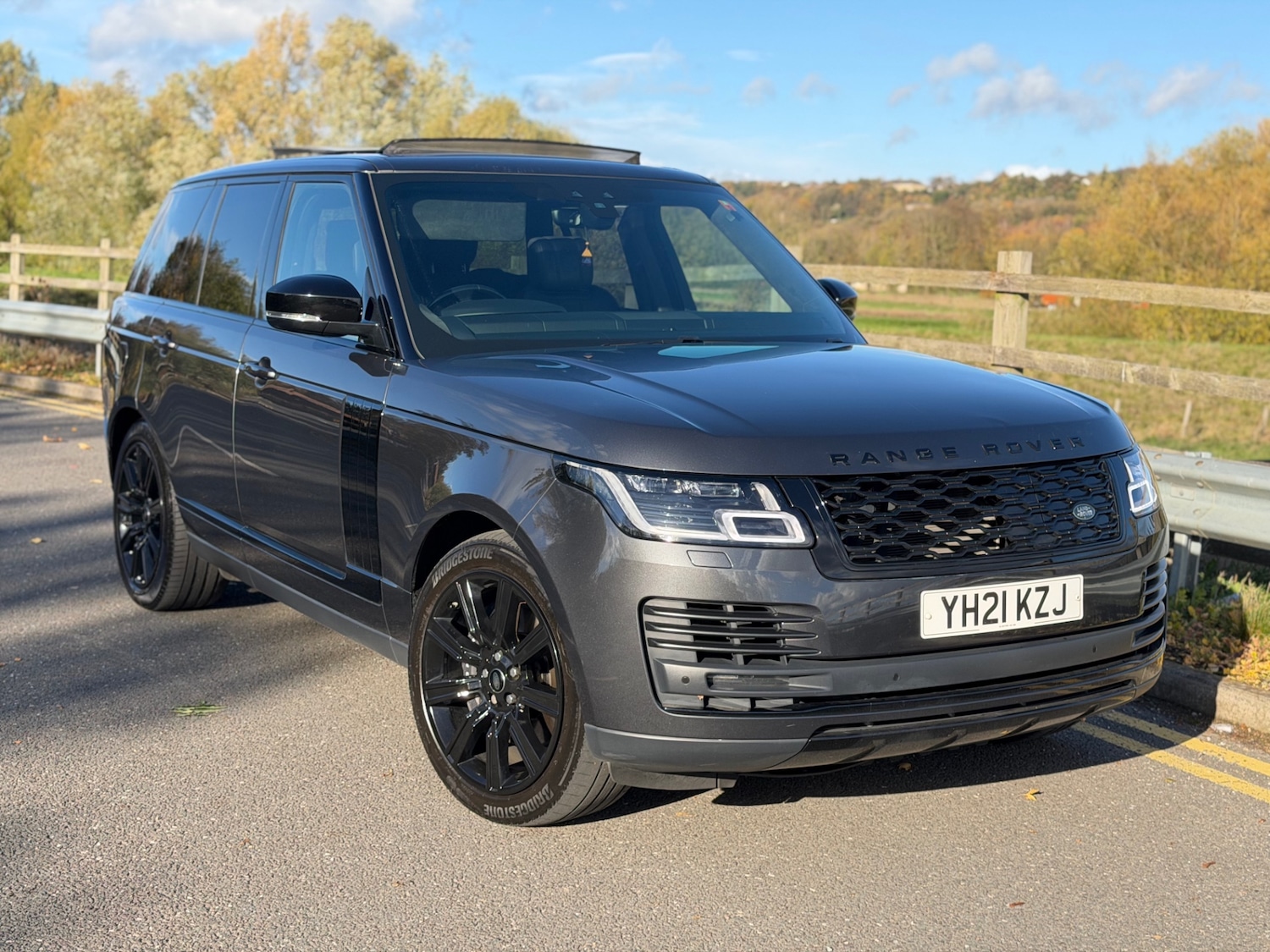 Used Land Rover Range Rover 2021 for sale - 76464513: Photo 2