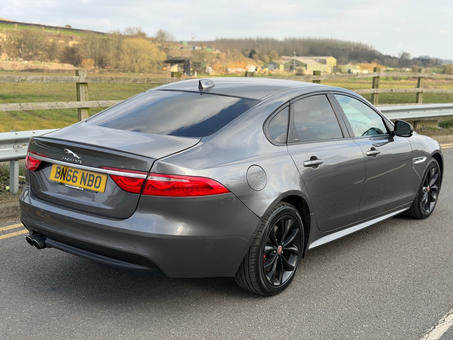 Used Jaguar XF 2016 for sale - 77950498: Photo 12