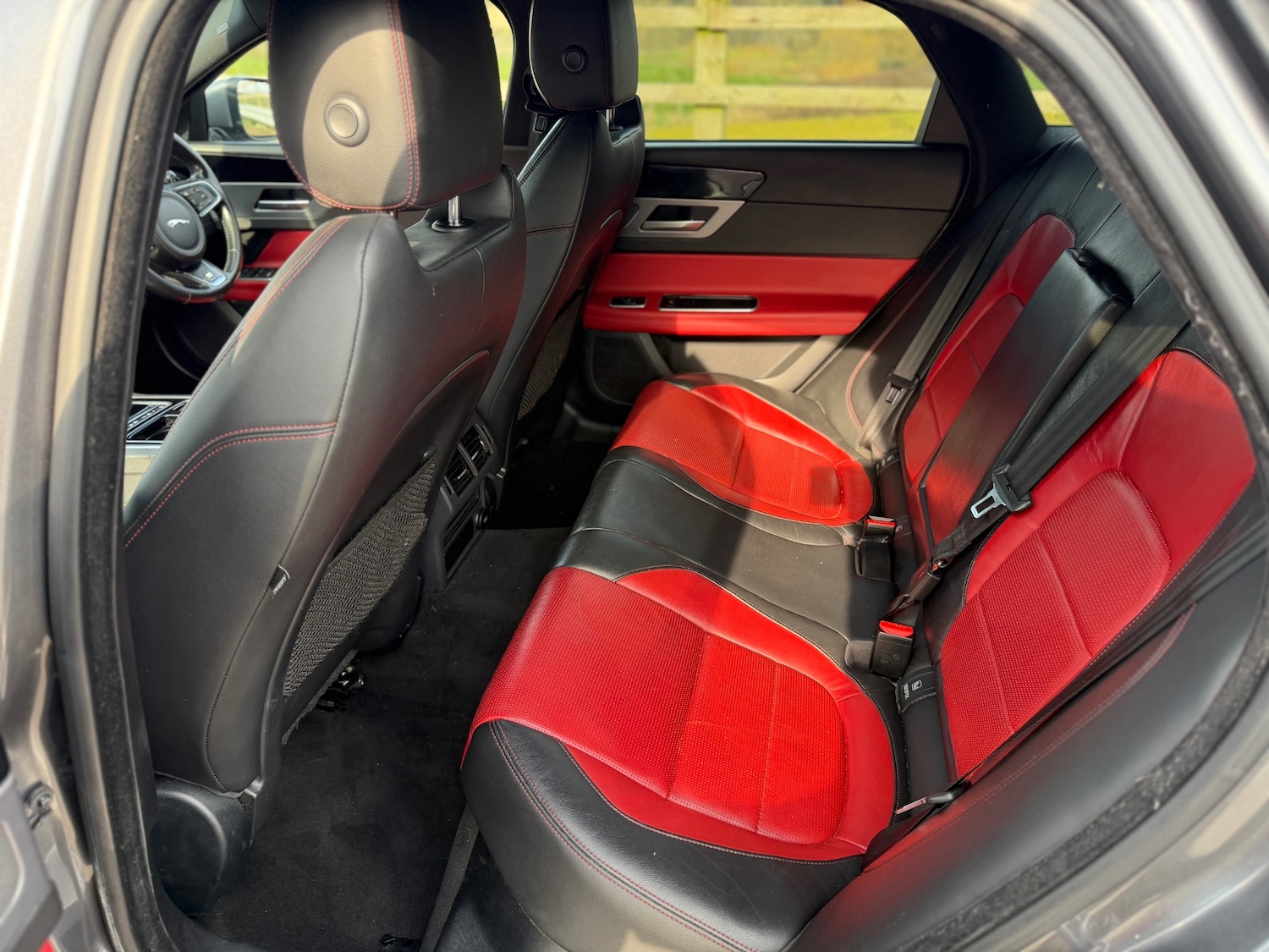 Used Jaguar XF 2016 for sale - 77950498: Photo 21