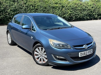 2012 (62) - 2.0 CDTi 16V Elite [165] 5dr Auto