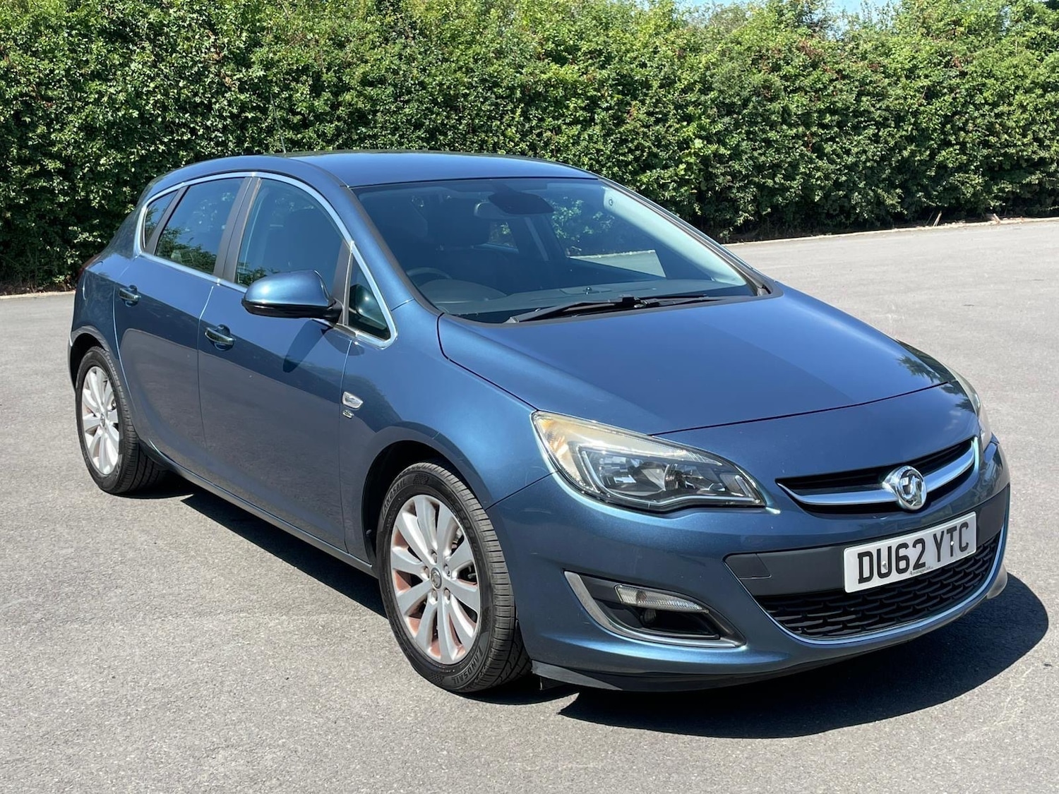 Used Vauxhall Astra 2012 for sale - 76159272: Photo 4