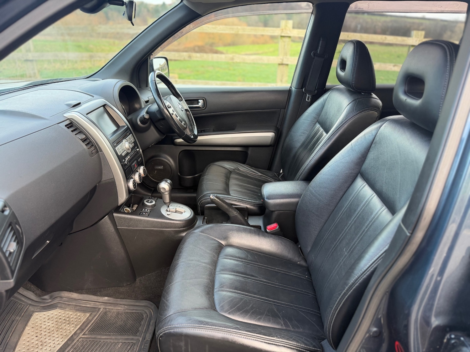 Used Nissan X-Trail 2011 for sale - 76882879: Photo 20