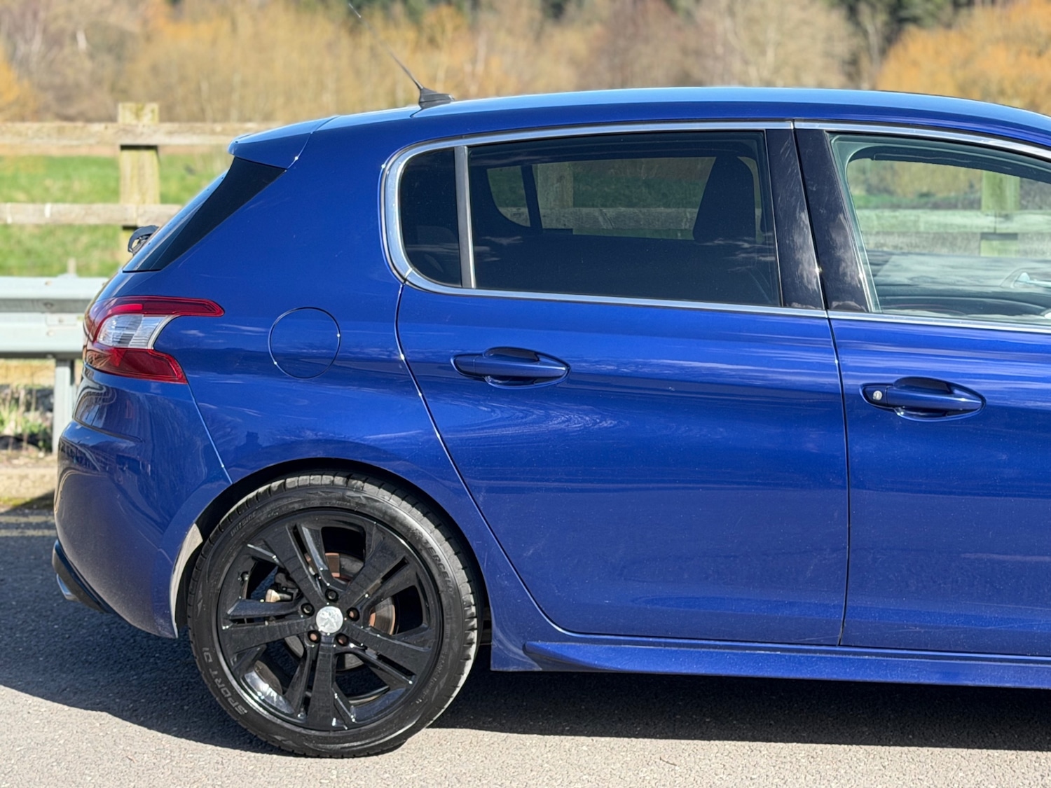 Used Peugeot 308 2017 for sale - 77889160: Photo 10