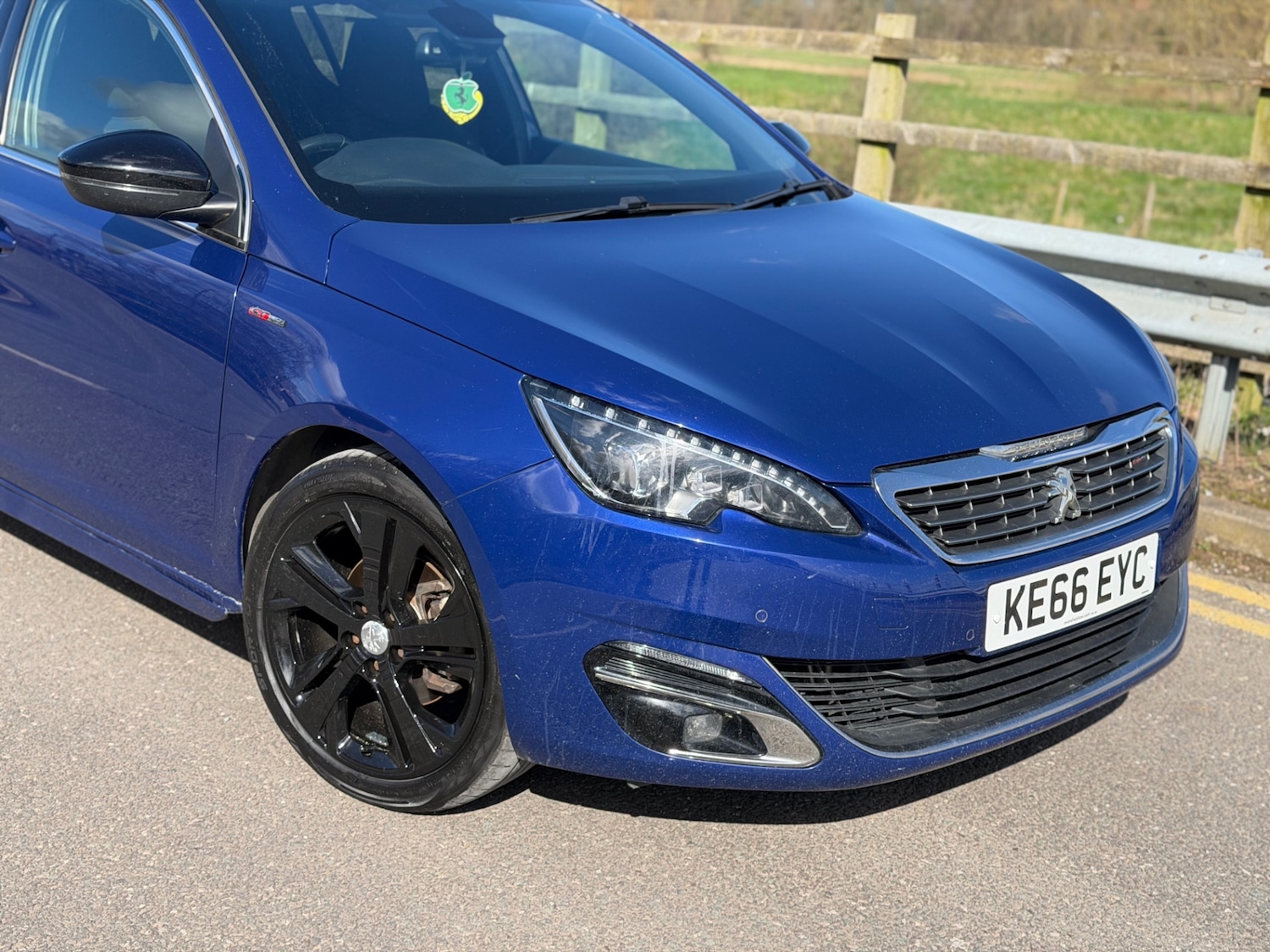 Used Peugeot 308 2017 for sale - 77889160: Photo 4