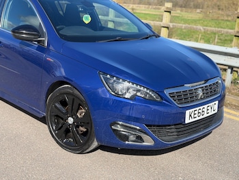 Used Peugeot 308 2017 for sale - 77889160: Photo