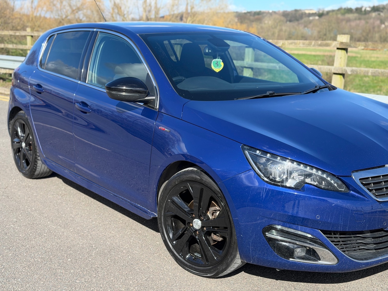 Used Peugeot 308 2017 for sale - 77889160: Photo 5