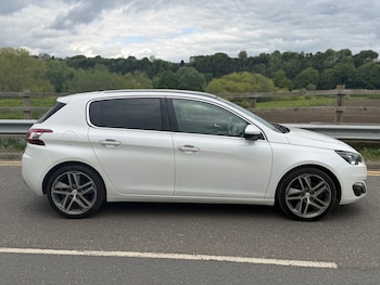 Used Peugeot 308 2014 for sale - 78497929: Photo