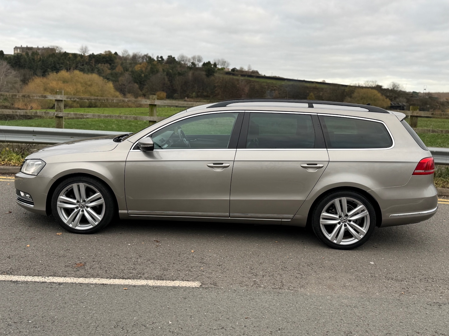 Used Volkswagen Passat 2014 for sale - 76594943: Photo 10