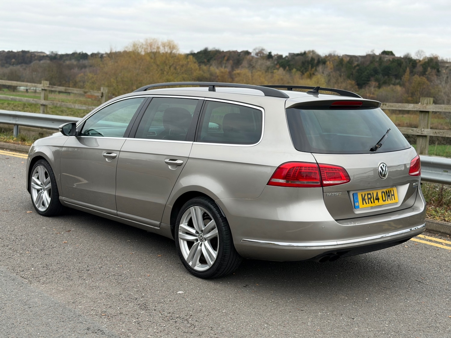 Used Volkswagen Passat 2014 for sale - 76594943: Photo 17