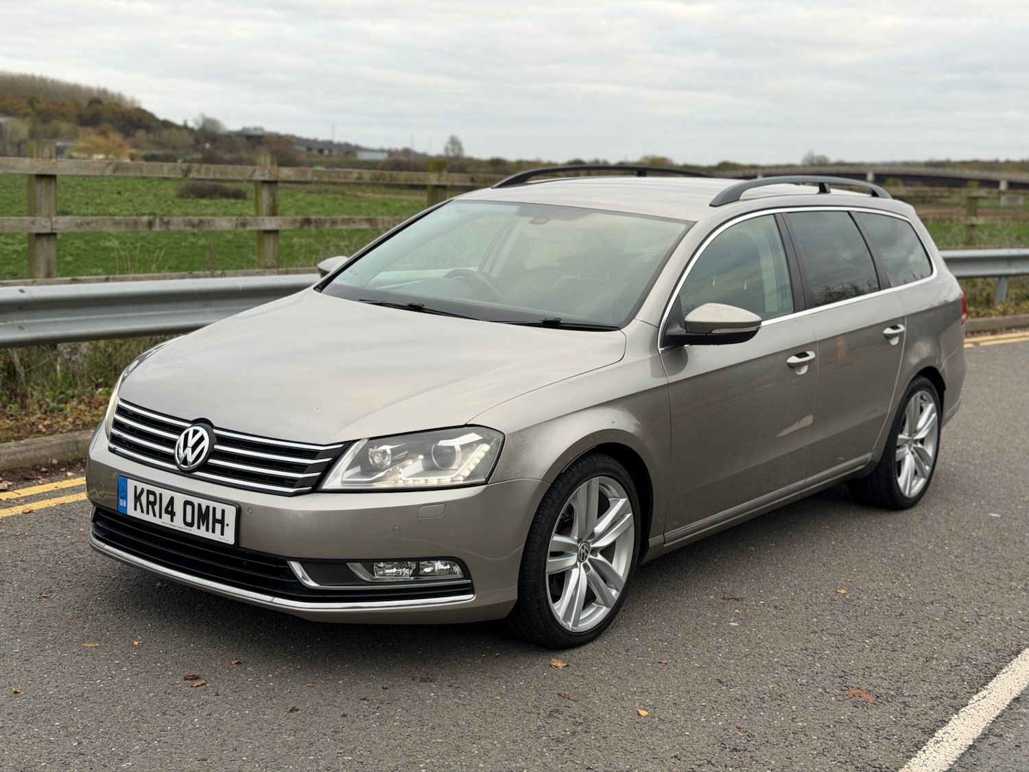 Used Volkswagen Passat 2014 for sale - 76594943: Photo 6