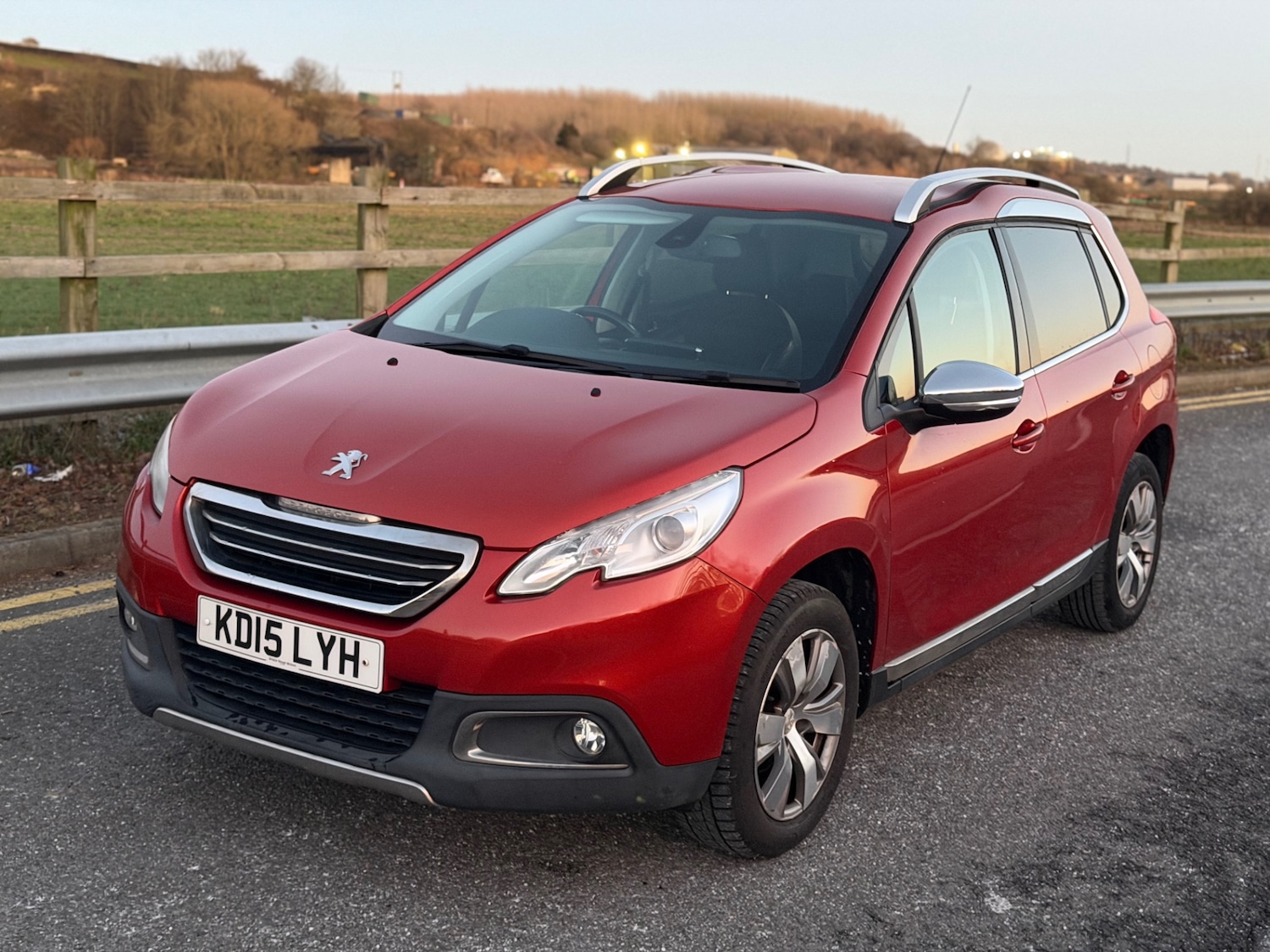 Used Peugeot 2008 2015 for sale - 77096831: Photo 8