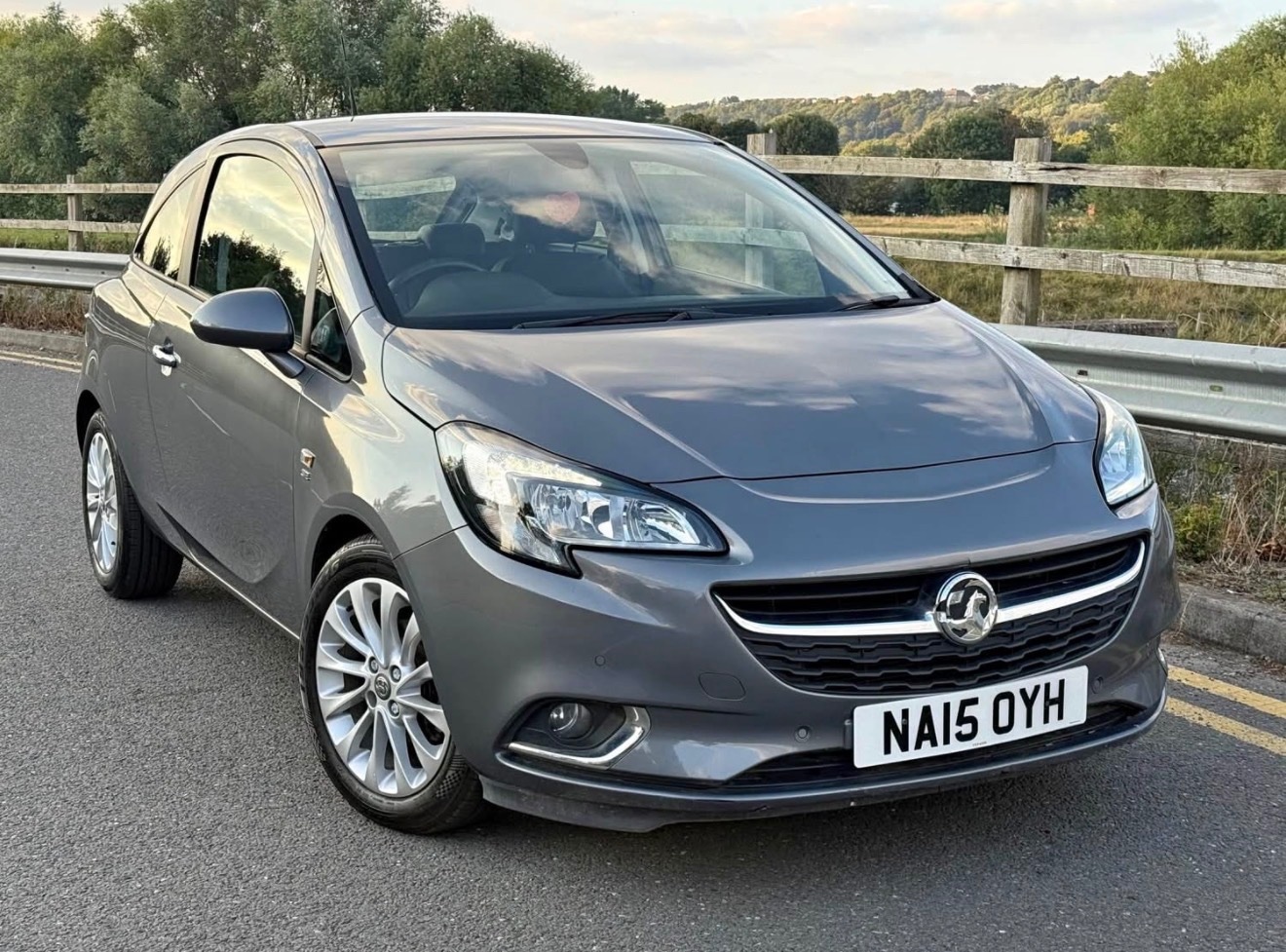 Used Vauxhall Corsa 2015 for sale - 76358274: Photo 1