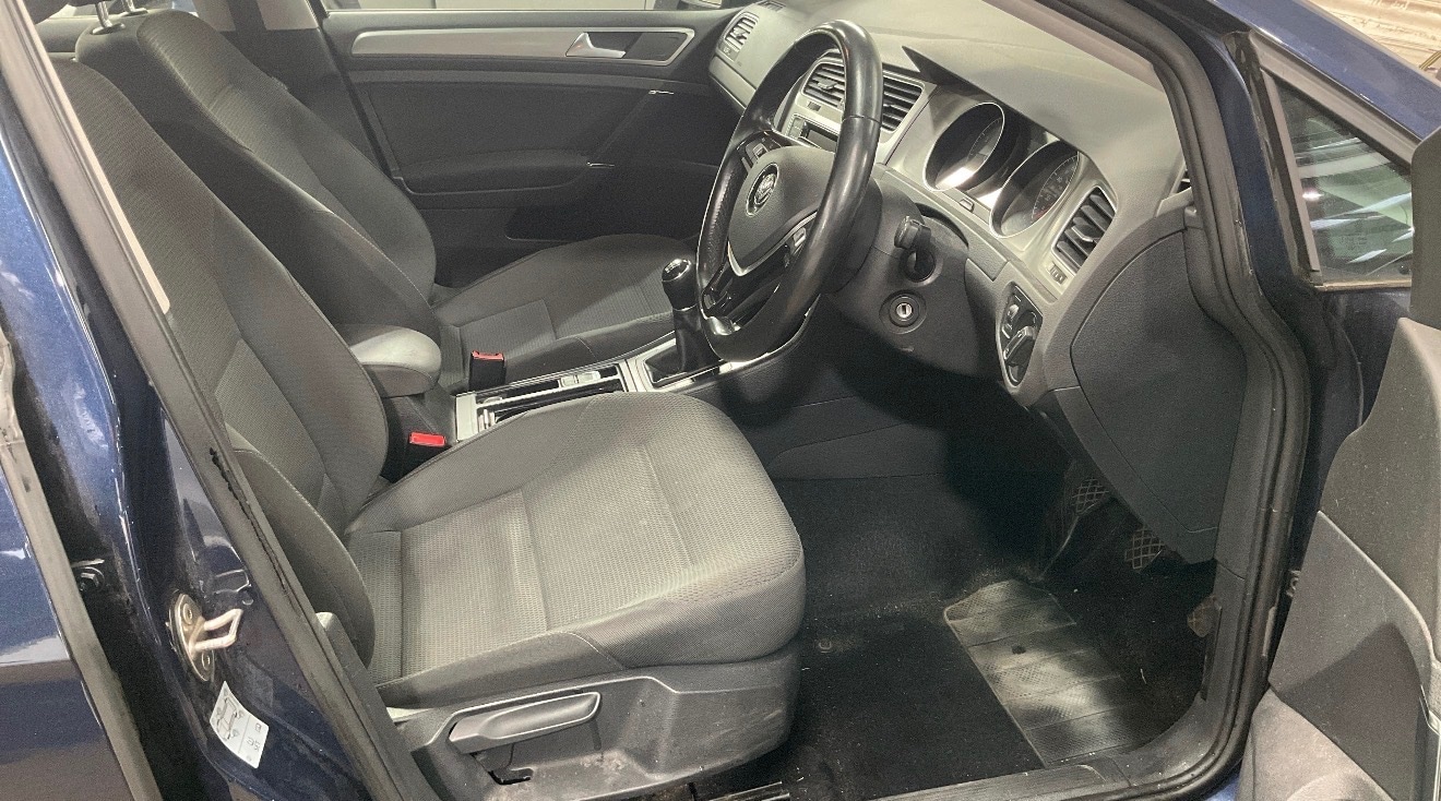 Used Volkswagen Golf 2014 for sale - 78061078: Photo 7