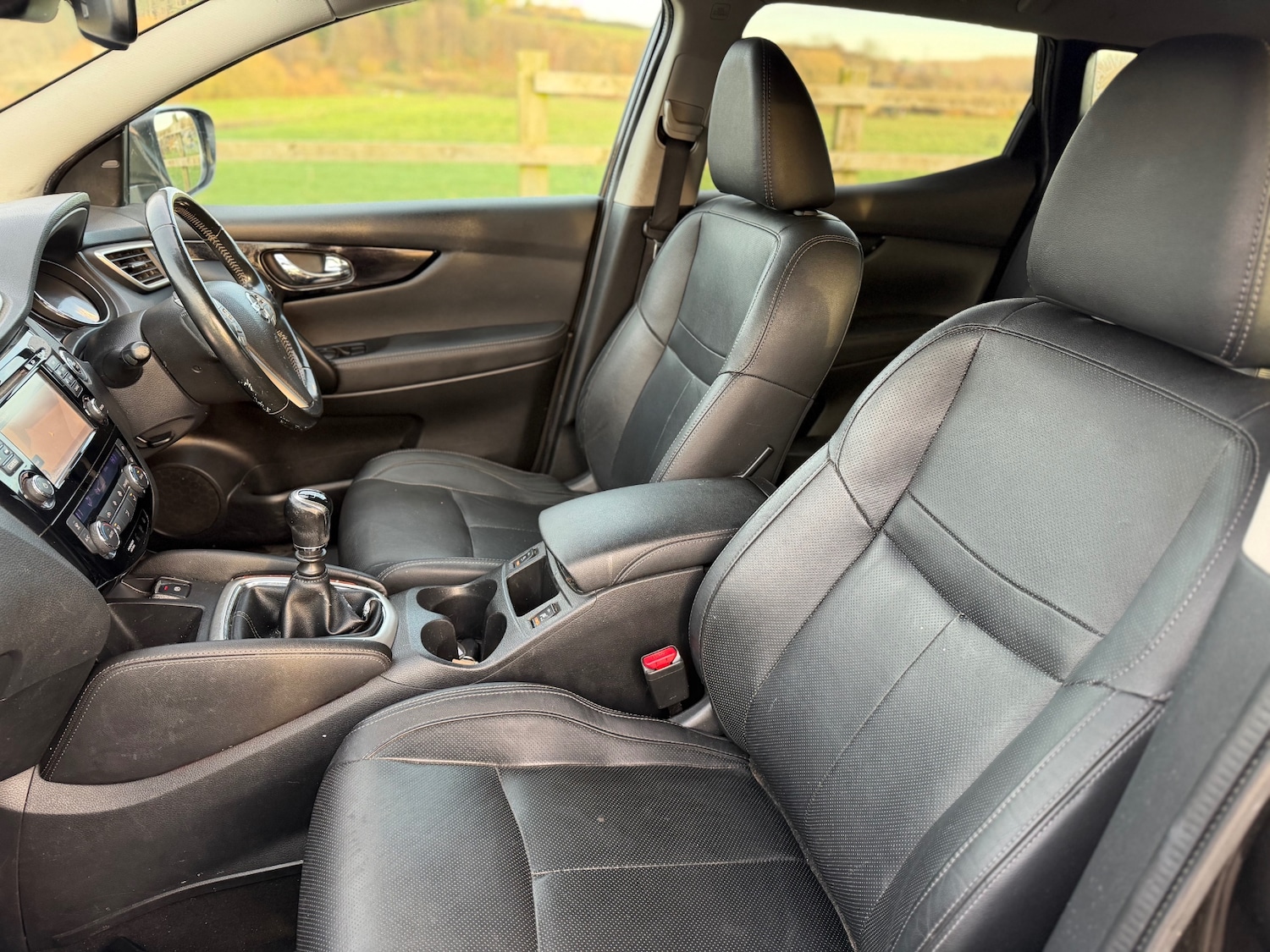 Used Nissan Qashqai 2014 for sale - 76652819: Photo 17