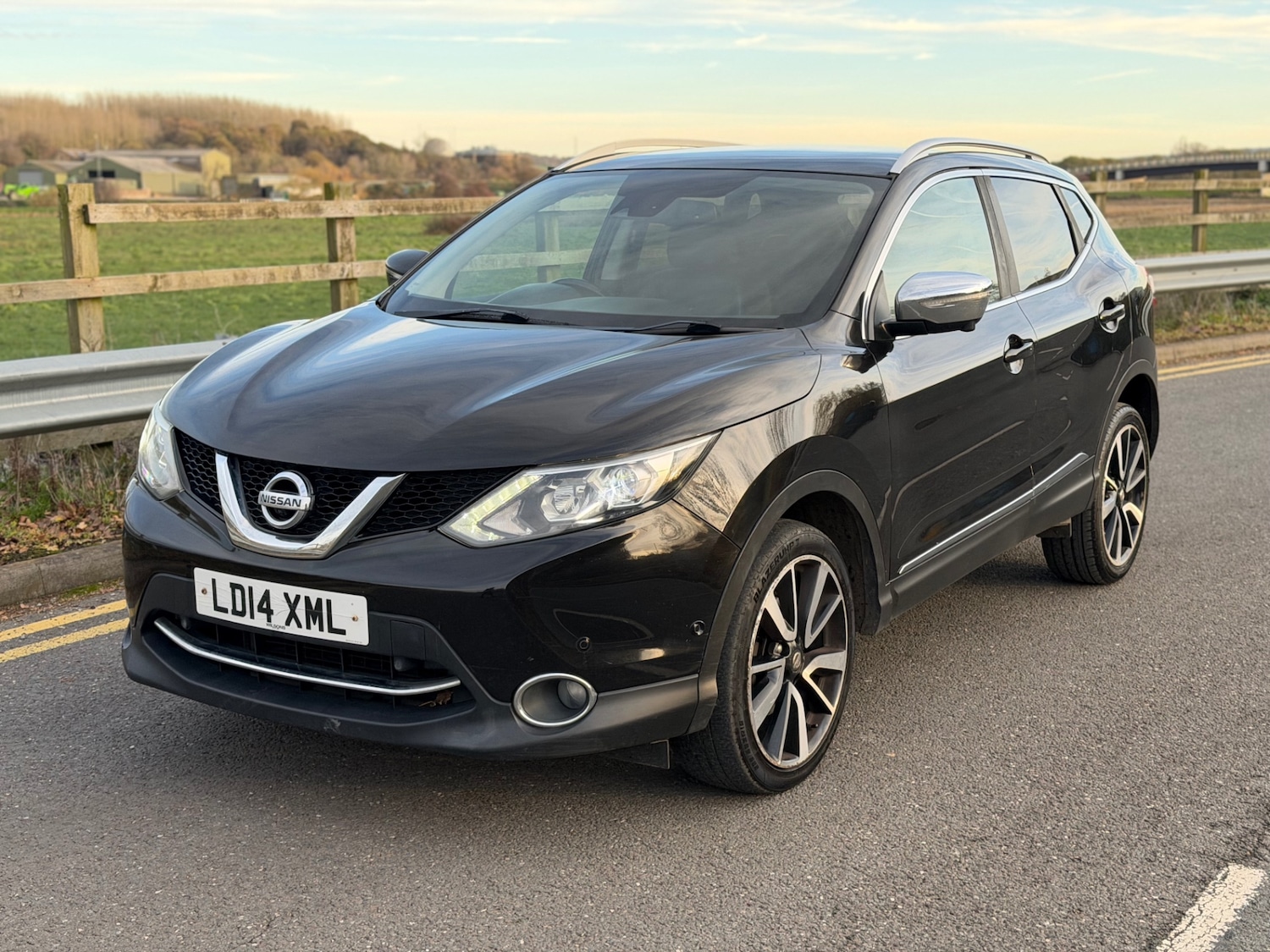 Used Nissan Qashqai 2014 for sale - 76652819: Photo 4
