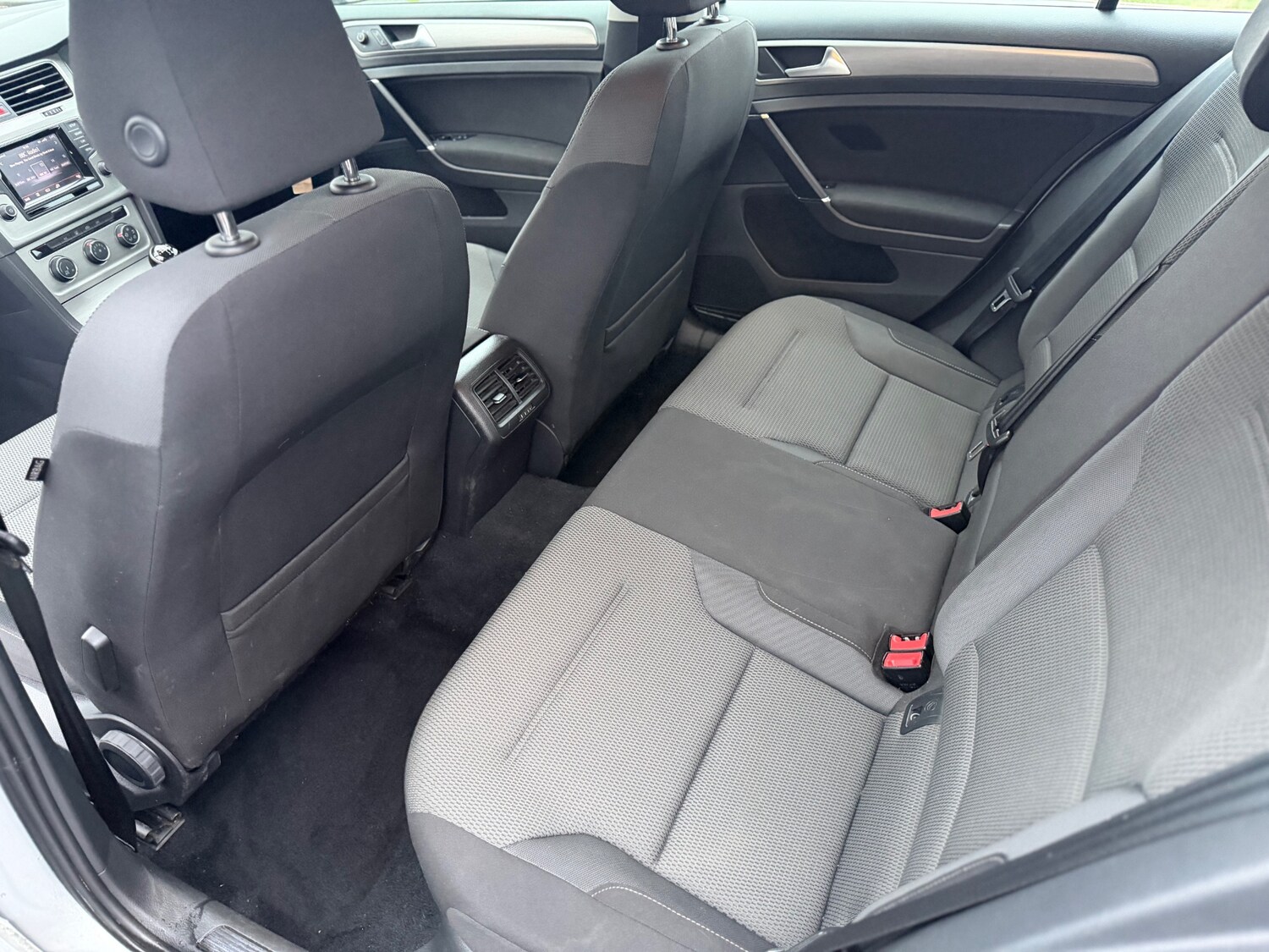 Used Volkswagen Golf 2014 for sale - 77434968: Photo 30