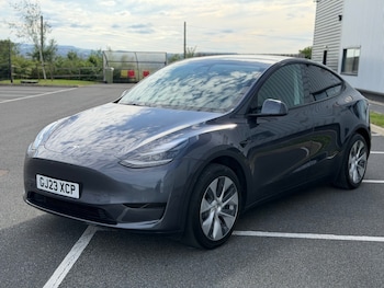Used Tesla Model Y 2023 for sale - 79185113: Photo