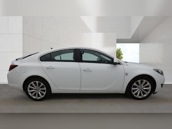 Used Vauxhall Insignia 2015 for sale - 78306008: Photo