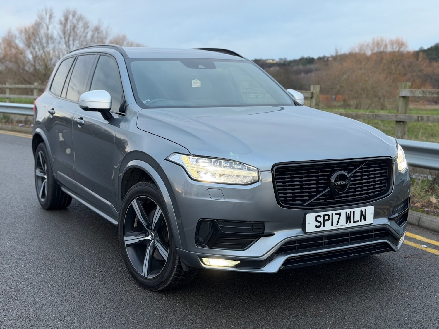 Used Volvo XC90 2017 for sale - 76933357: Photo 2