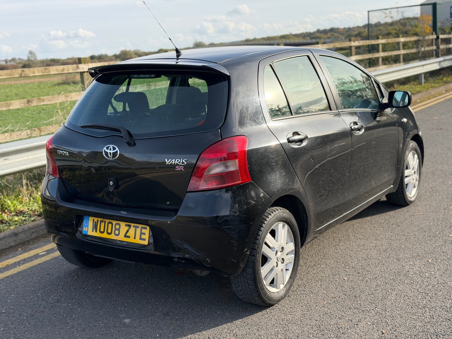 Used Toyota Yaris 2008 for sale - 76403189: Photo 11
