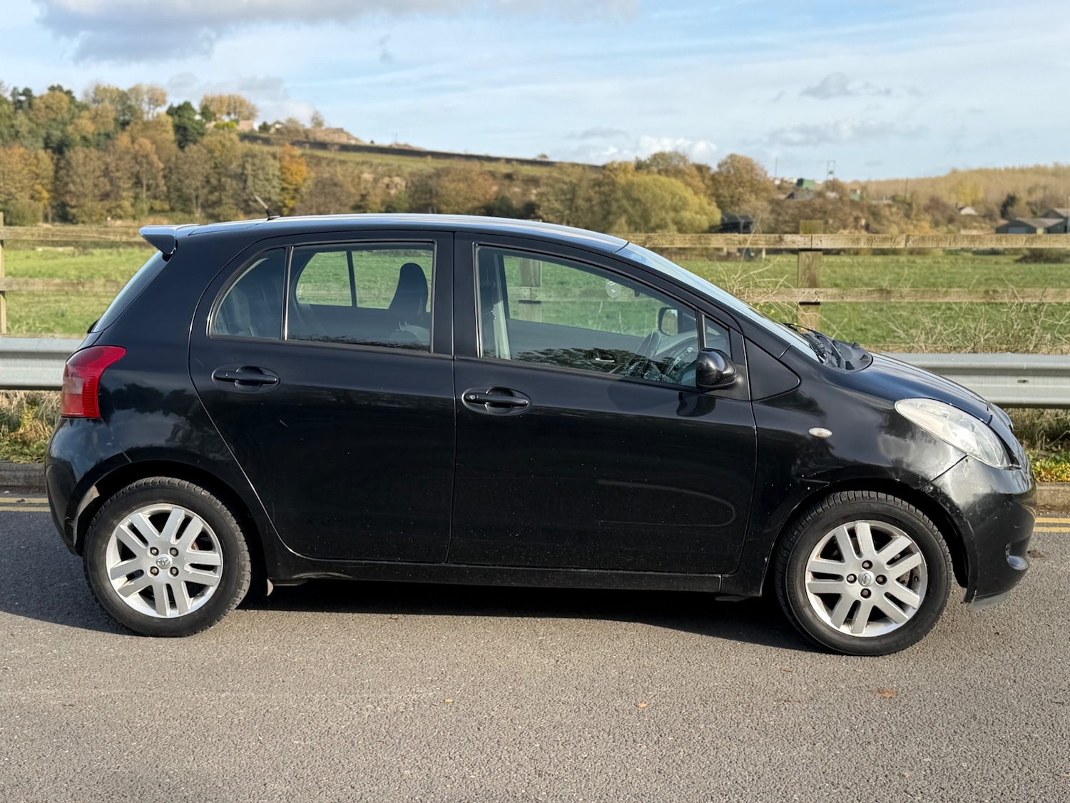 Used Toyota Yaris 2008 for sale - 76403189: Photo 9