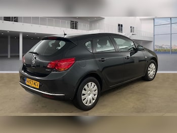 Used Vauxhall Astra 2013 for sale - 76531048: Photo