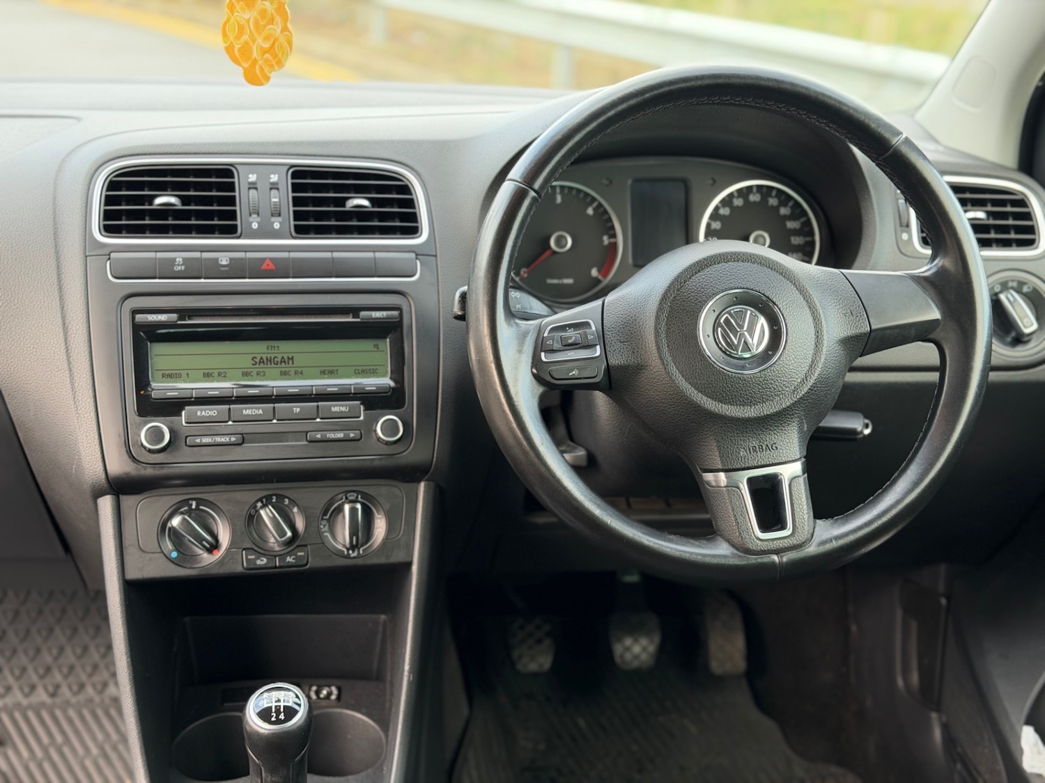 Used Volkswagen Polo 2011 for sale - 77392613: Photo 28