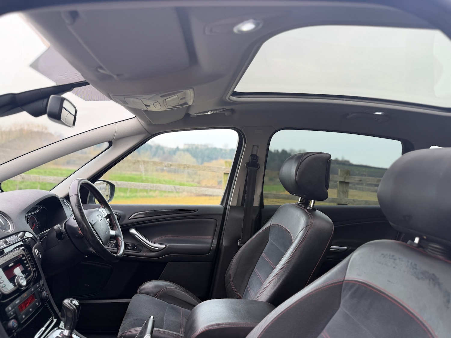 Used Ford S-Max 2011 for sale - 78168171: Photo 29