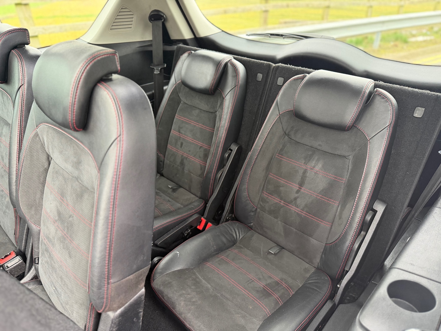 Used Ford S-Max 2011 for sale - 78168171: Photo 32