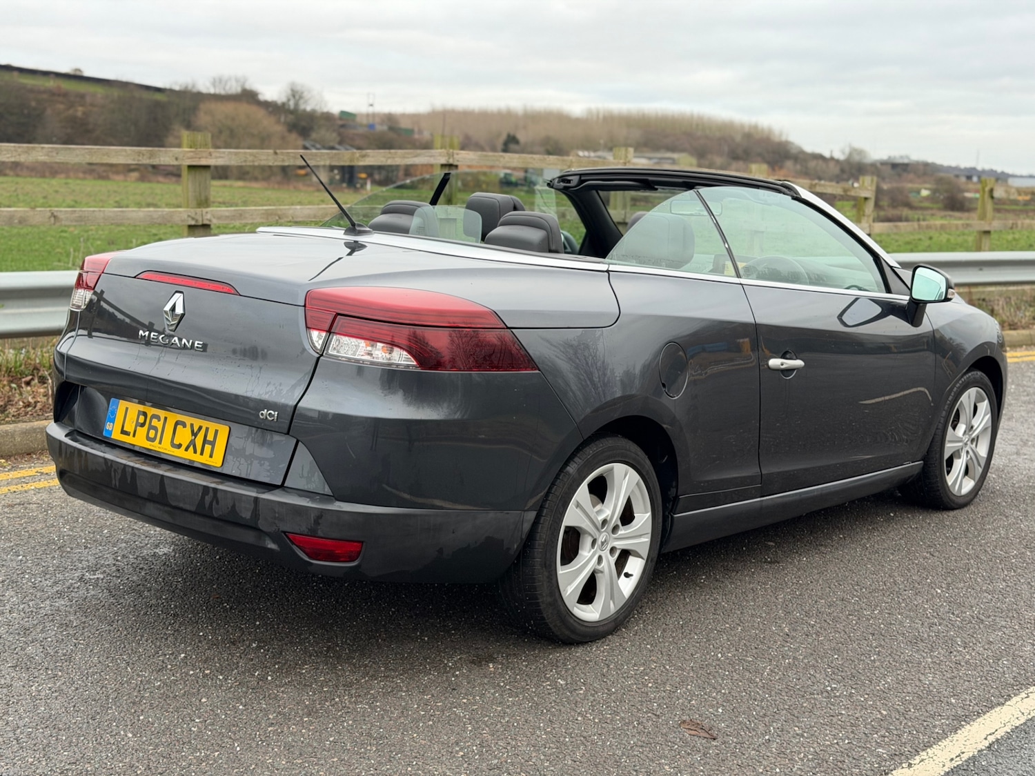 Used Renault Megane 2012 for sale - 77055561: Photo 11