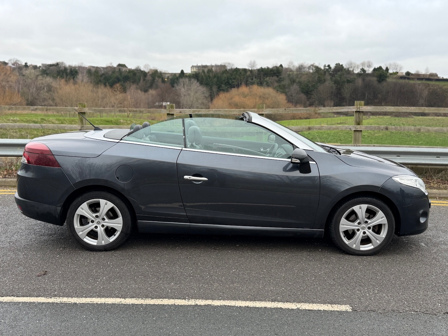 Used Renault Megane 2012 for sale - 77055561: Photo 9