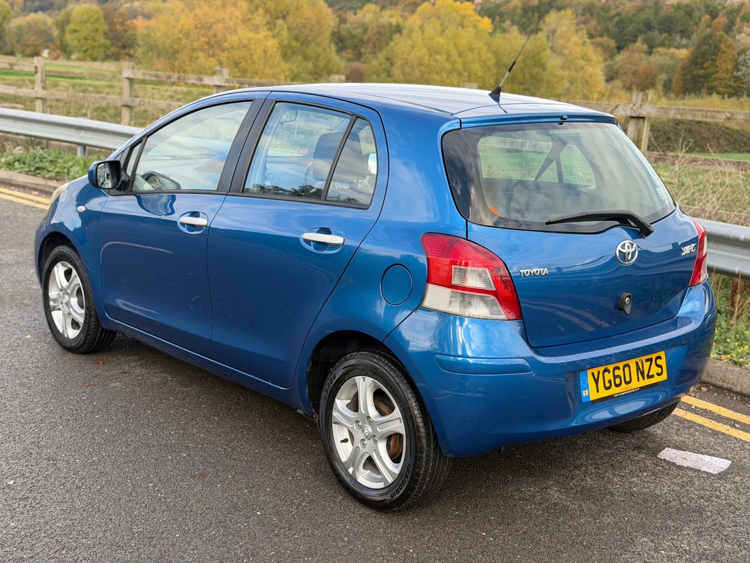 Used Toyota Yaris 2010 for sale - 76343827: Photo 17