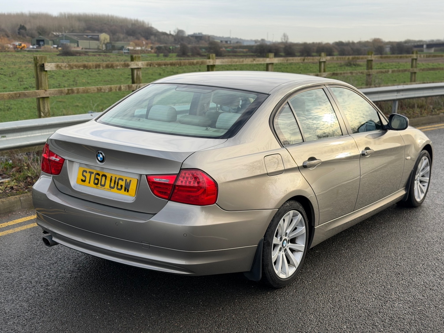 Used BMW 3 Series 2010 for sale - 76957618: Photo 12