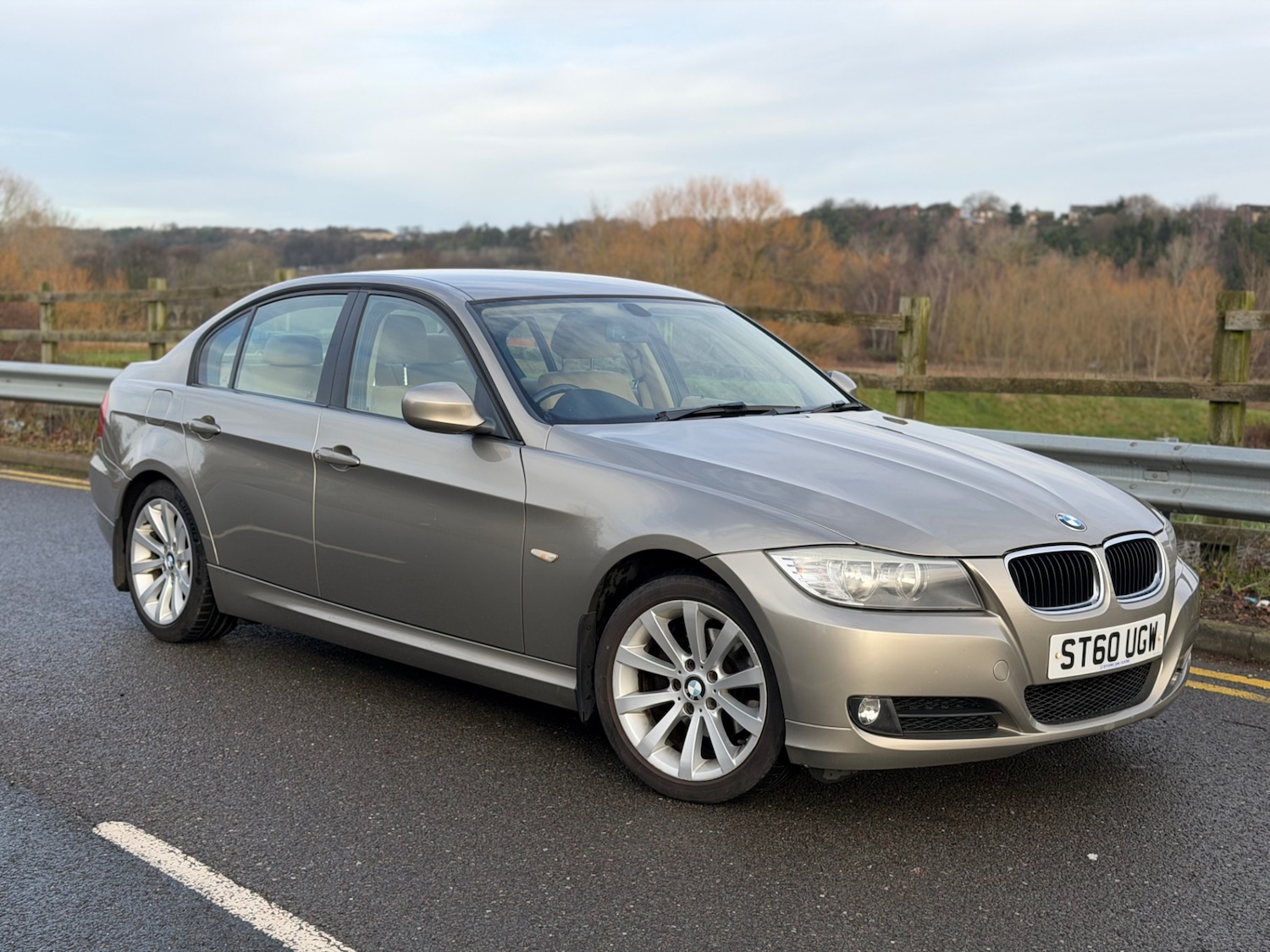 Used BMW 3 Series 2010 for sale - 76957618: Photo 3