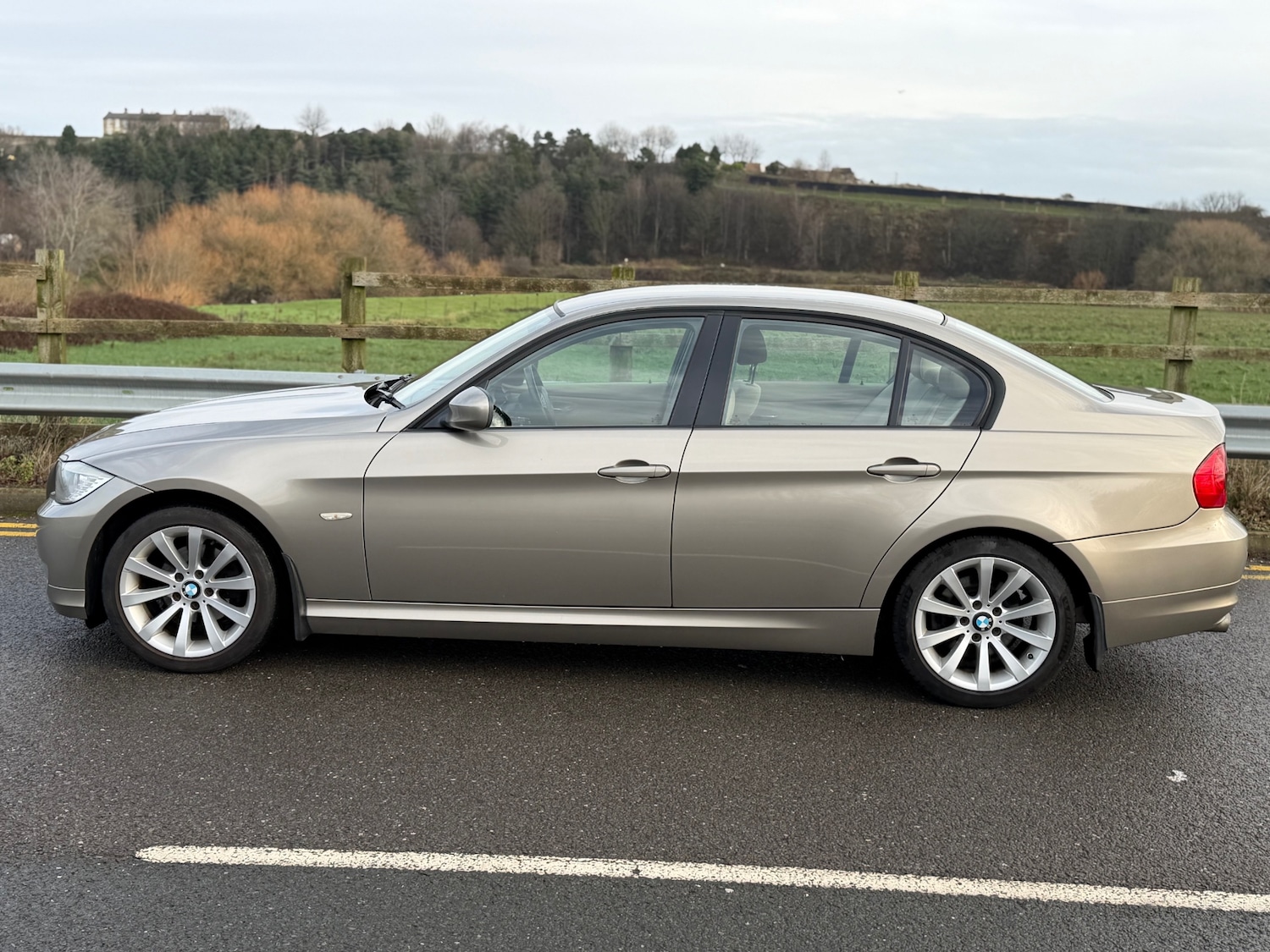 Used BMW 3 Series 2010 for sale - 76957618: Photo 9