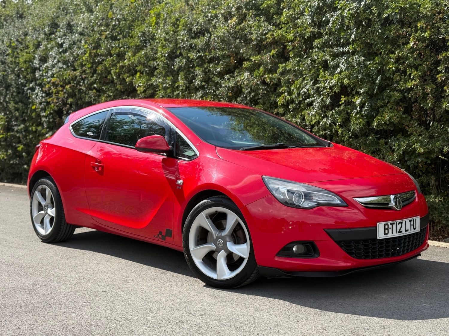 Used Vauxhall Astra GTC 2012 for sale - 77502592: Photo 3