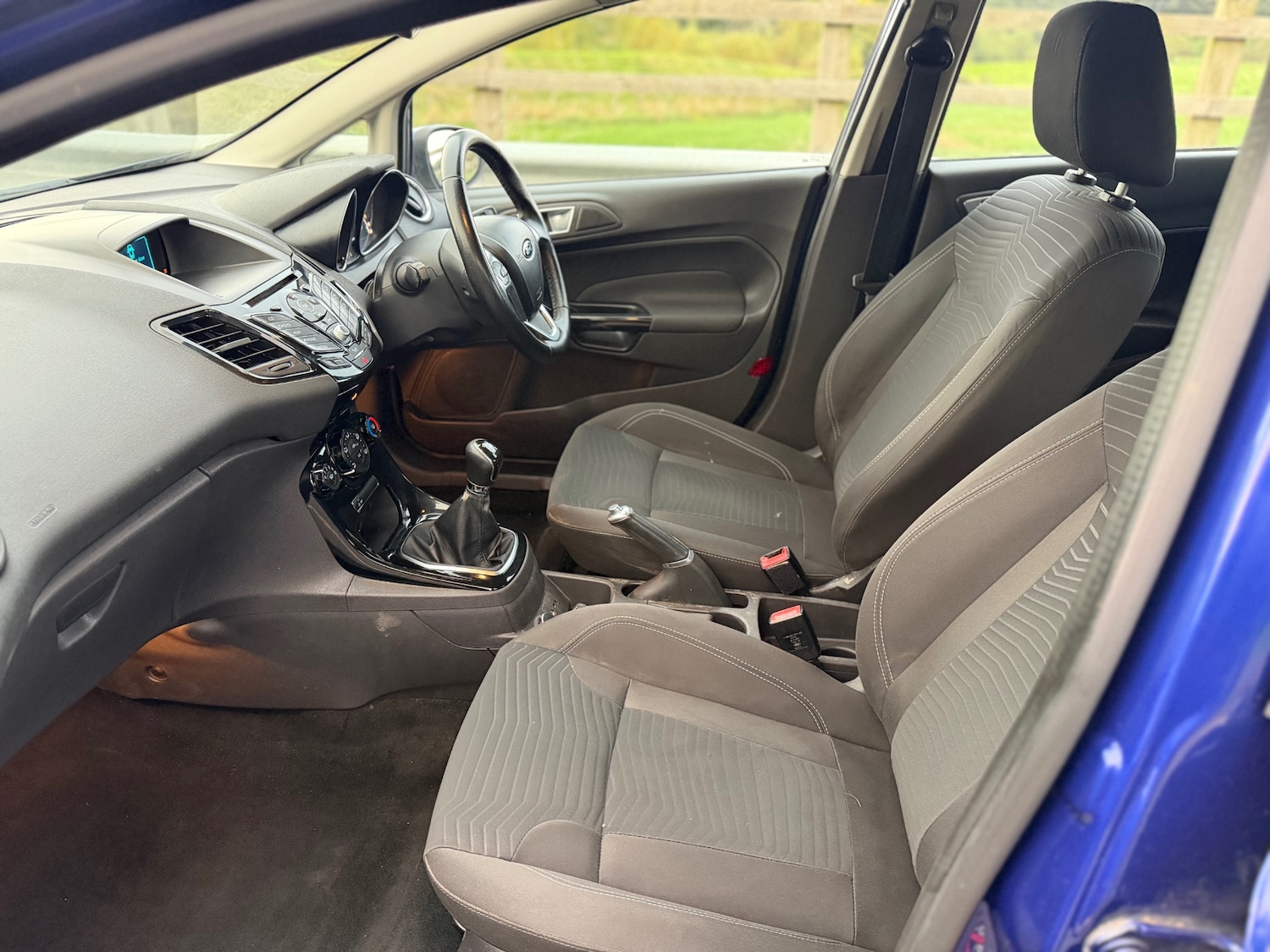 Used Ford Fiesta 2015 for sale - 76197396: Photo 19