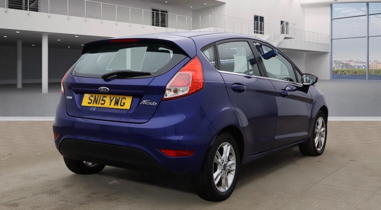 Used Ford Fiesta 2015 for sale - 76197396: Photo 4