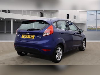 Used Ford Fiesta 2015 for sale - 76197396: Photo 4