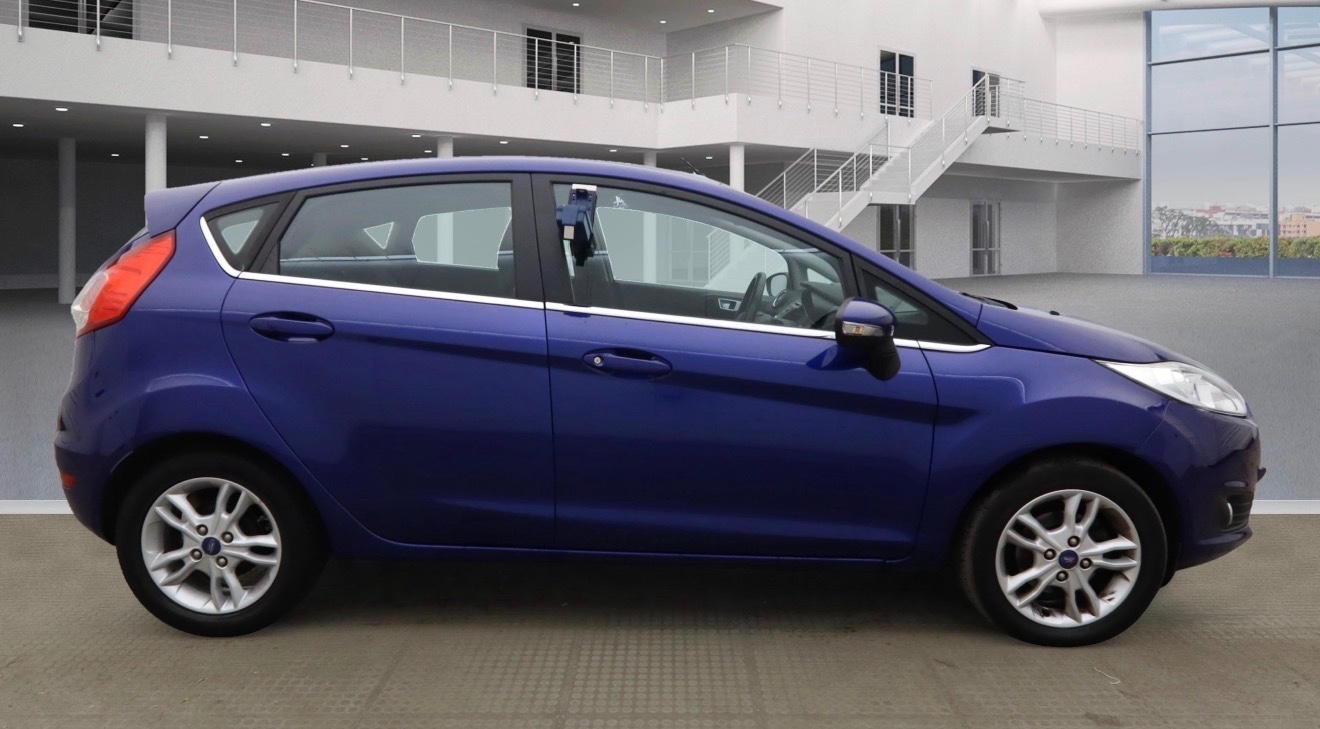Used Ford Fiesta 2015 for sale - 76197396: Photo 5