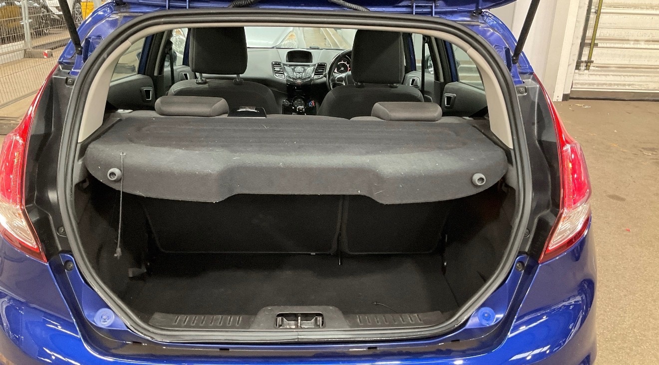 Used Ford Fiesta 2015 for sale - 76197396: Photo 7