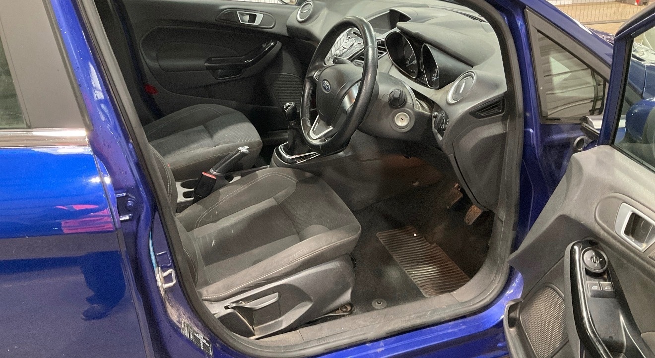 Used Ford Fiesta 2015 for sale - 76197396: Photo 9