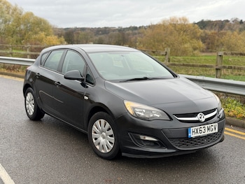 Used Vauxhall Astra 2013 for sale - 76542919: Photo